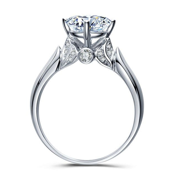 Swan Four Claws Round Brilliant-cut Engagement Ring