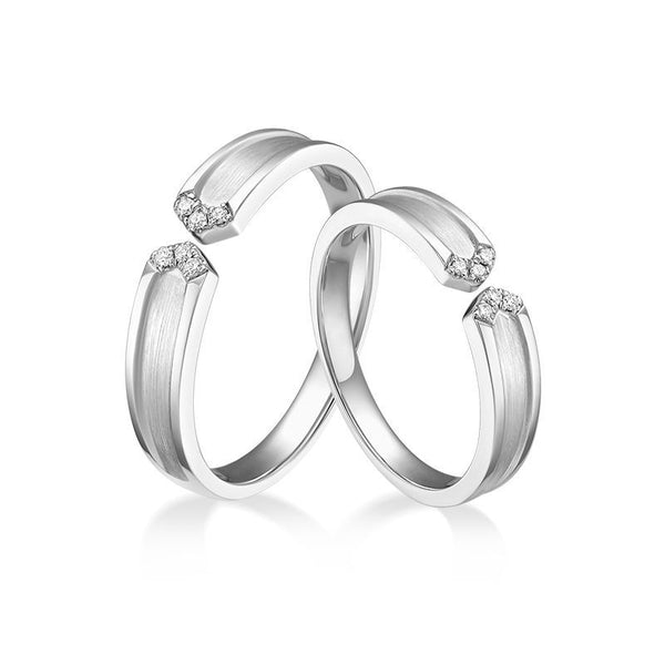 Round Brilliant-cut White Sapphire Arrows Together Series Couple Rings