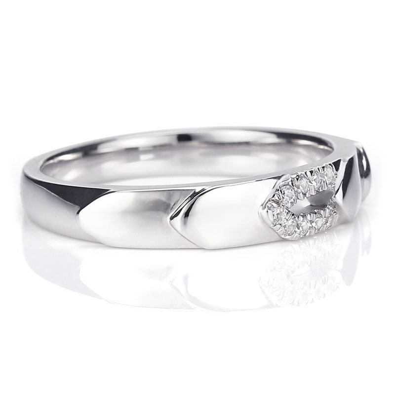 Arrow Sterling Silver Wedding Band for her