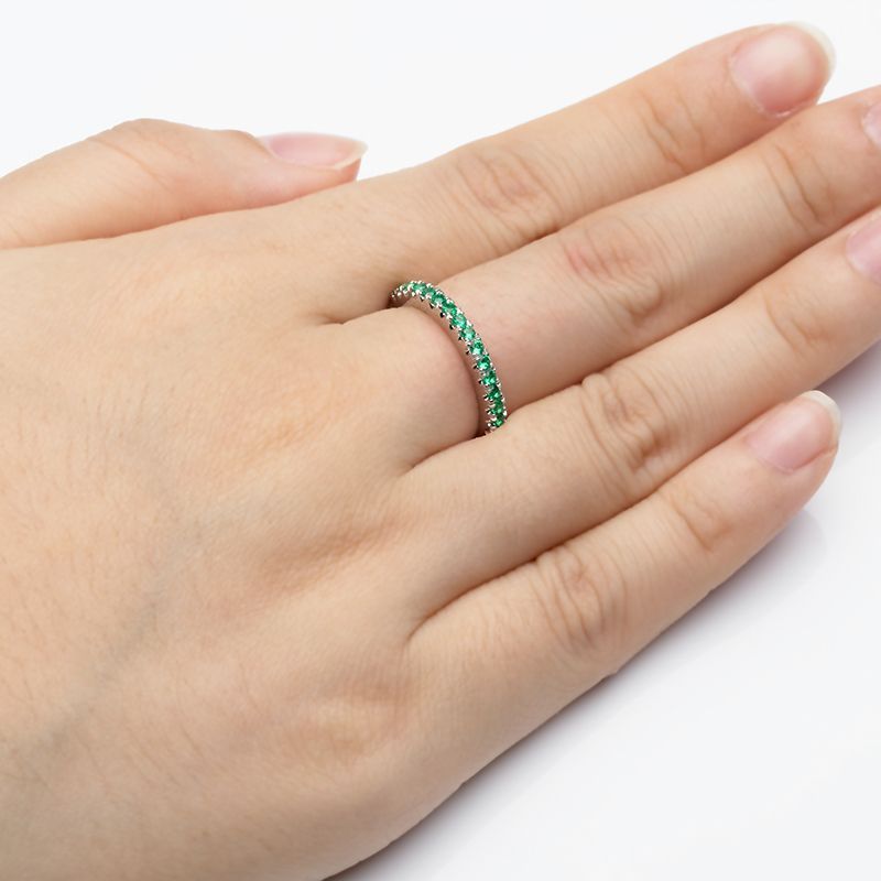 Classic Green Sapphire Gem-Studded Wedding Band For Her