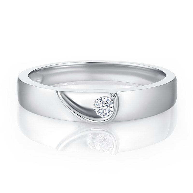 Round Brilliant-cut Half Heart Couple Rings