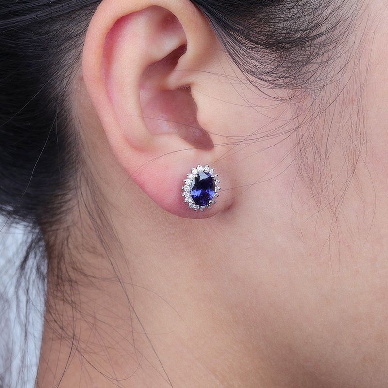 Elegant Oval Brilliant-cut Sapphire Stud Earrings