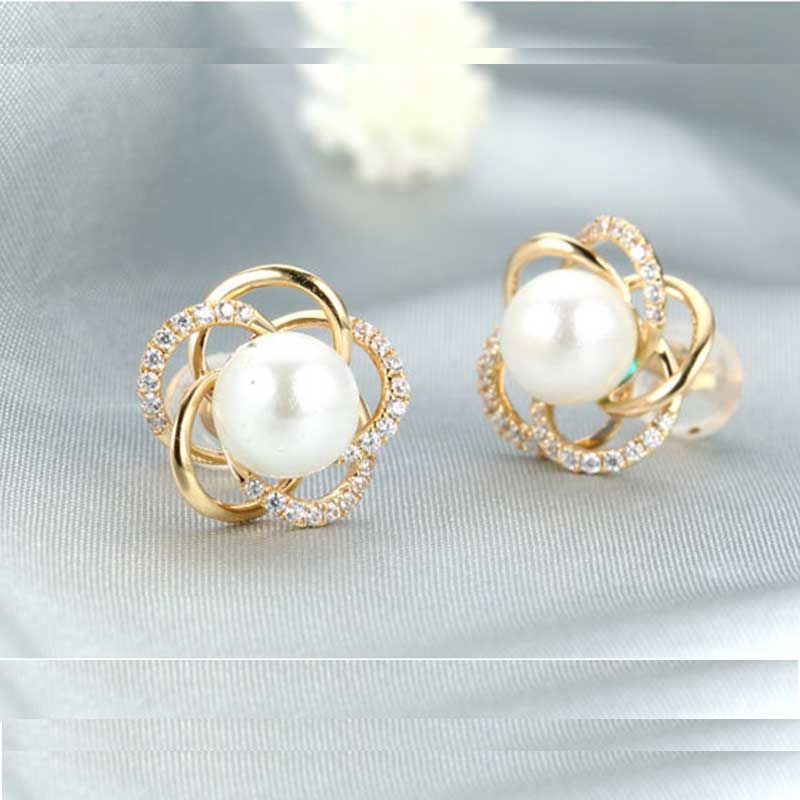 14K Rose Gold Eastern Pearl And Moissanite Stud Earrings For Women